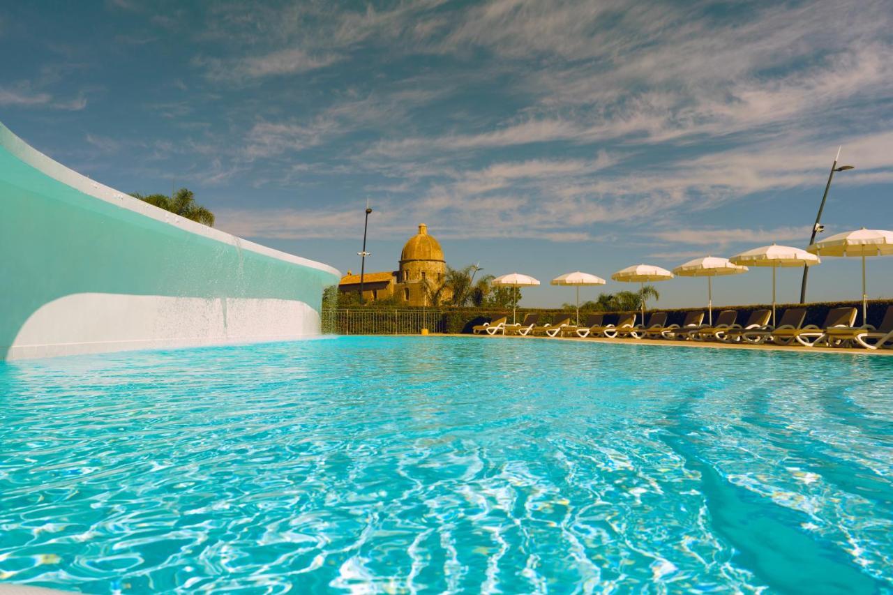 Sentido Michelizia Tropea Resort Exteriör bild