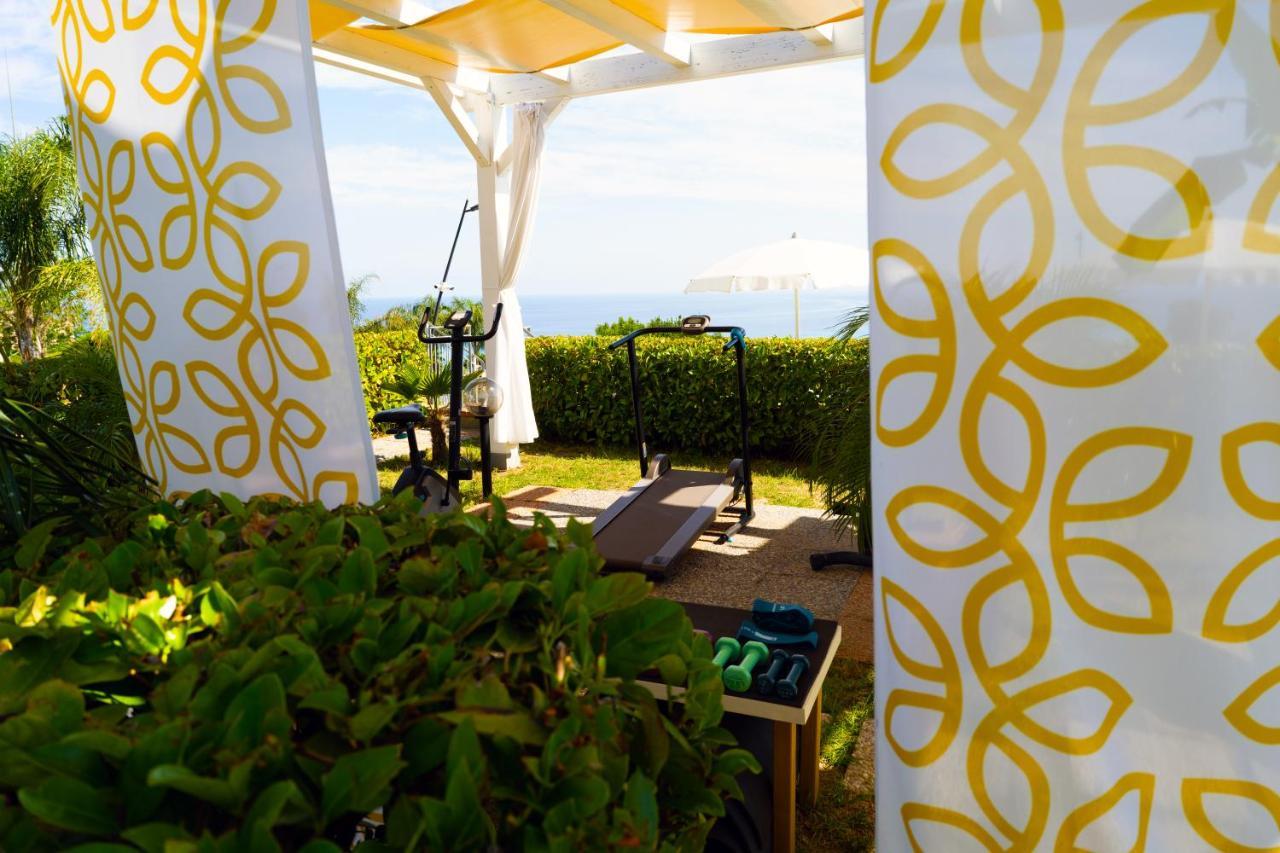 Sentido Michelizia Tropea Resort Exteriör bild