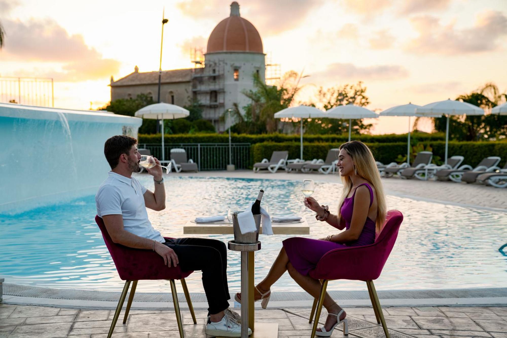 Sentido Michelizia Tropea Resort Exteriör bild