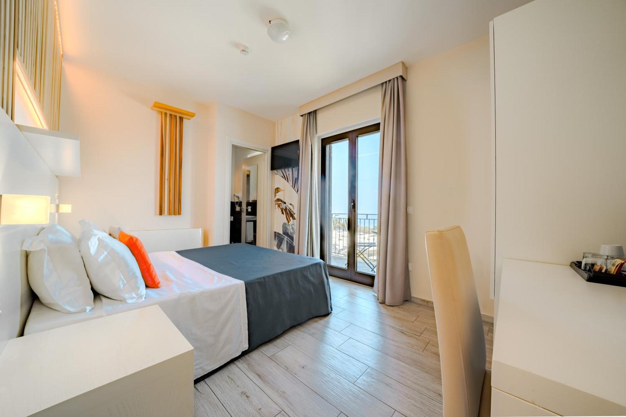 Sentido Michelizia Tropea Resort Exteriör bild